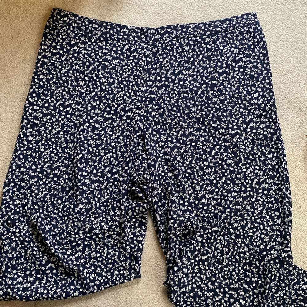 NWT! J. Jill Wearever Collection Bloom Wide Leg Cropped Pants